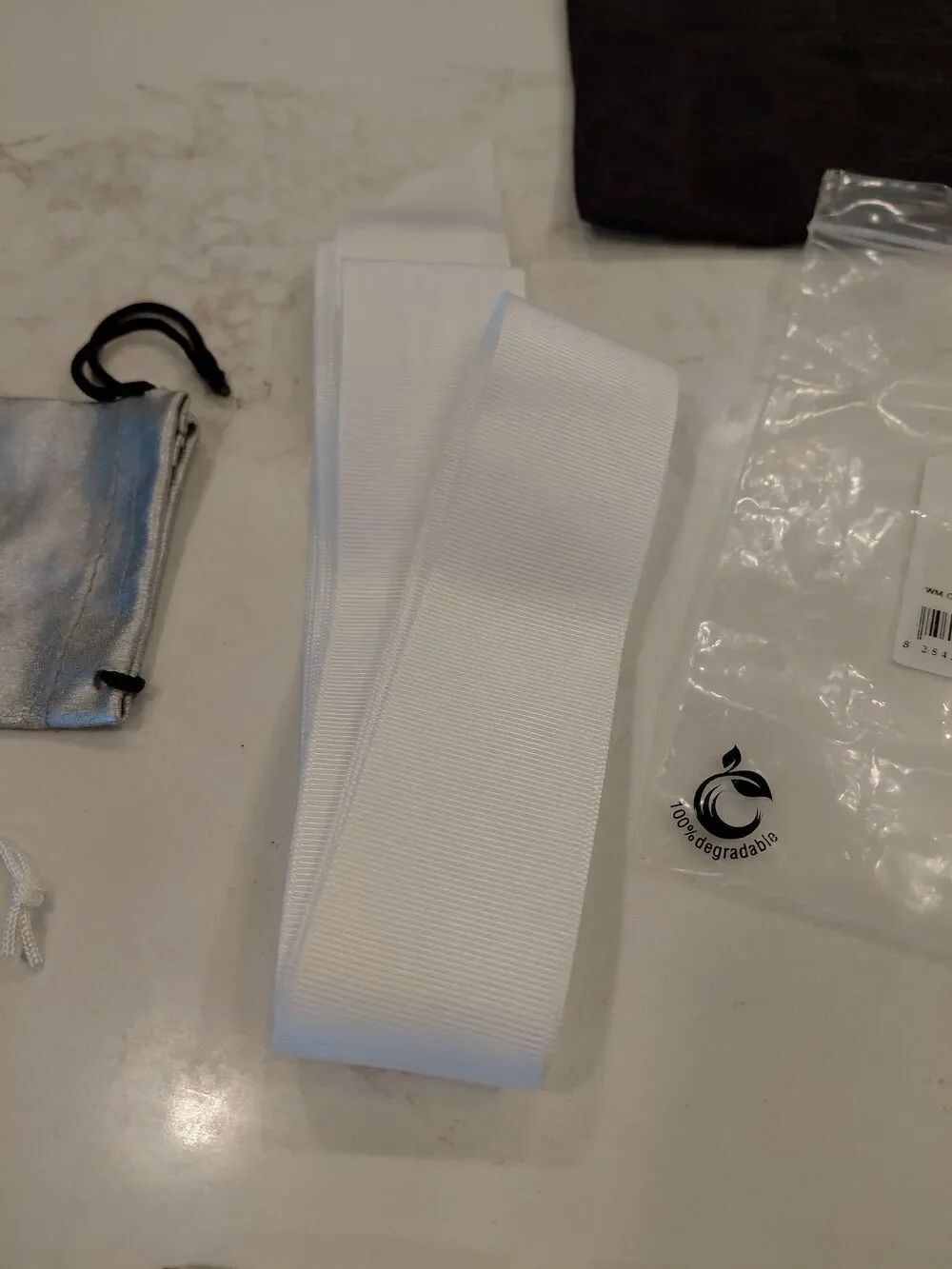 11 Designer accessories - Picture 12 of 12